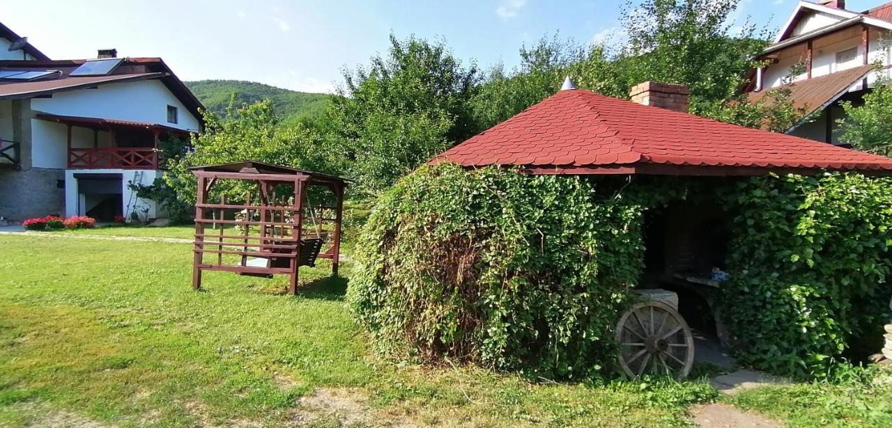 Cabana Poiana Galdei エクステリア 写真