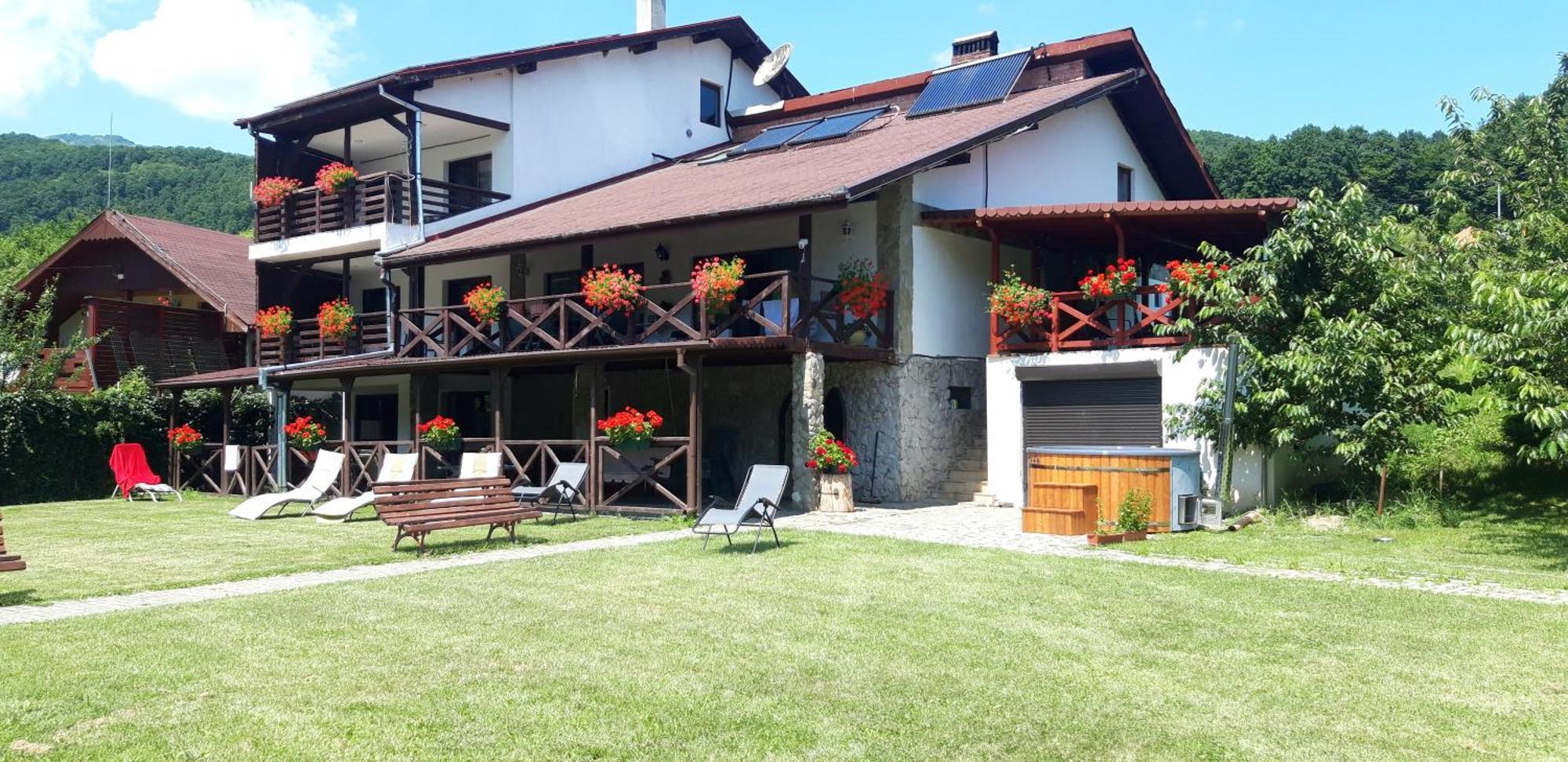 Cabana Poiana Galdei エクステリア 写真